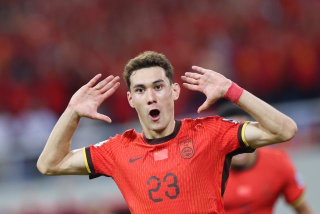 一起彩-【世预赛】费南多丢点拜合拉木破门 国足1比1泰国